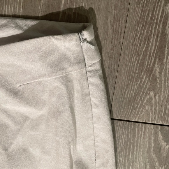 GAP Cream Women's Pants - Picture 4 of 5